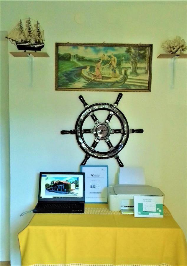 Branko Fabijanic Front Row By The Sea Apartamento Selce Exterior foto
