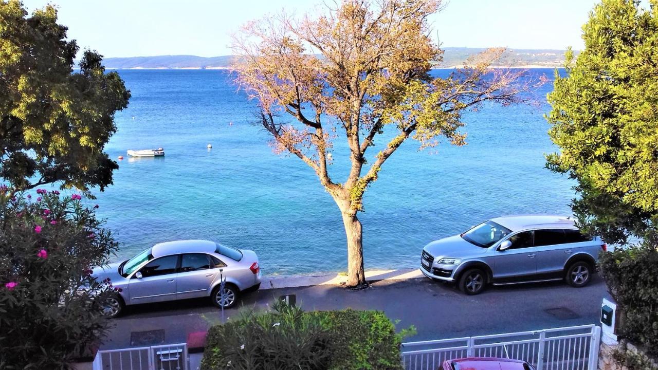 Branko Fabijanic Front Row By The Sea Apartamento Selce Exterior foto