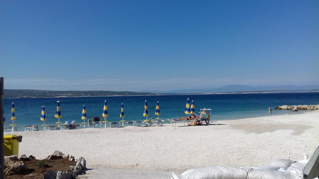 Branko Fabijanic Front Row By The Sea Apartamento Selce Exterior foto